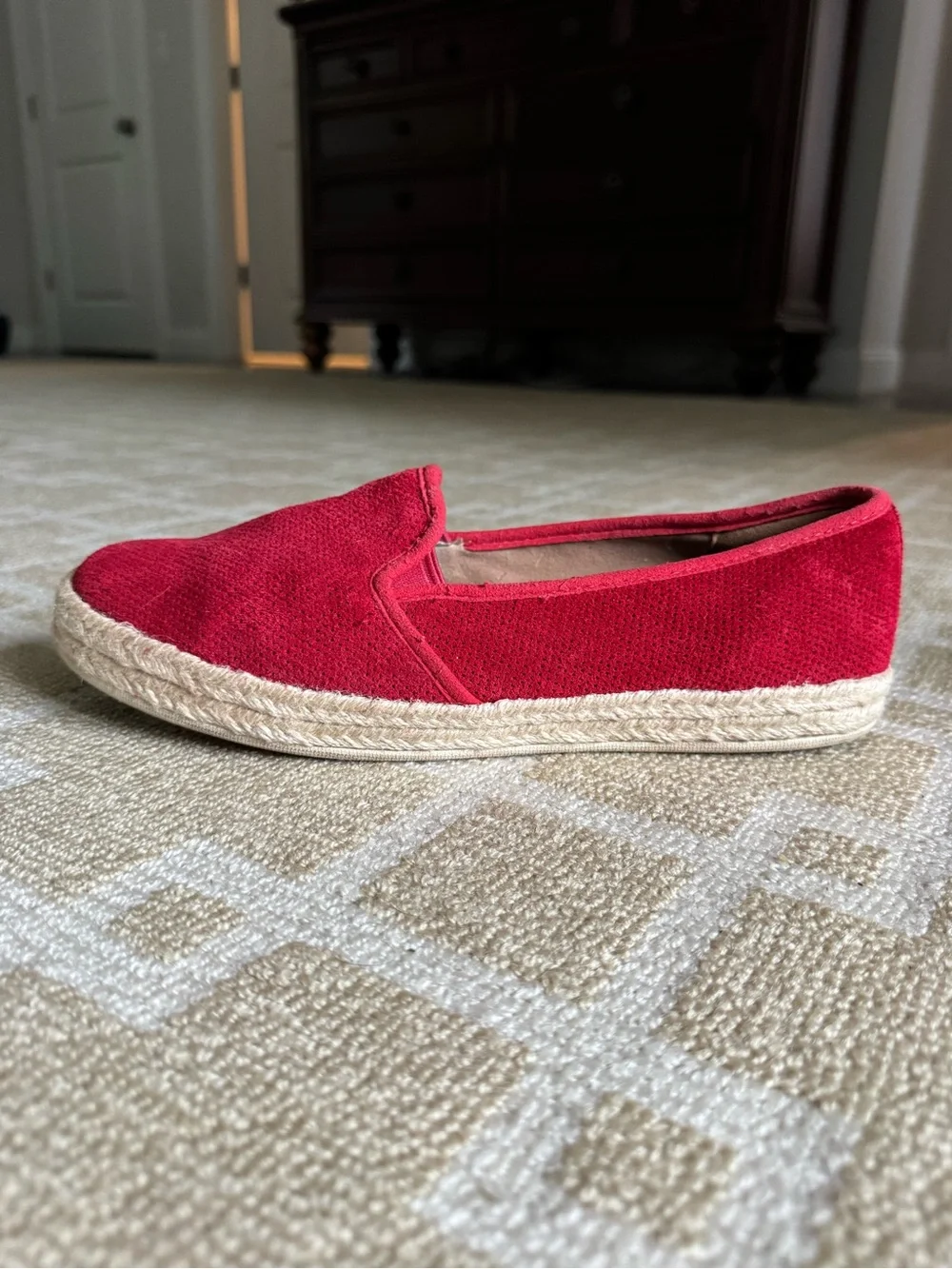 Clarks Cushion Soft Red Suede Espadrille Slip On Flats Women’s 10